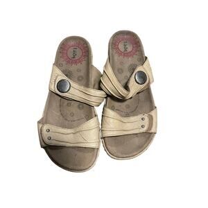 Taos Imagine Women's Sandal Beige Sz 7